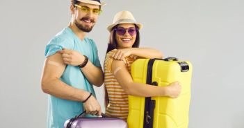 Reiseimpfungen wichtiger denn je für deutsche Urlauber (Foto: AdobeStock 423643208 Studio Romantic)